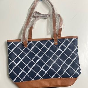 Thirty-one (jewel) brand new adorable, zip top bag